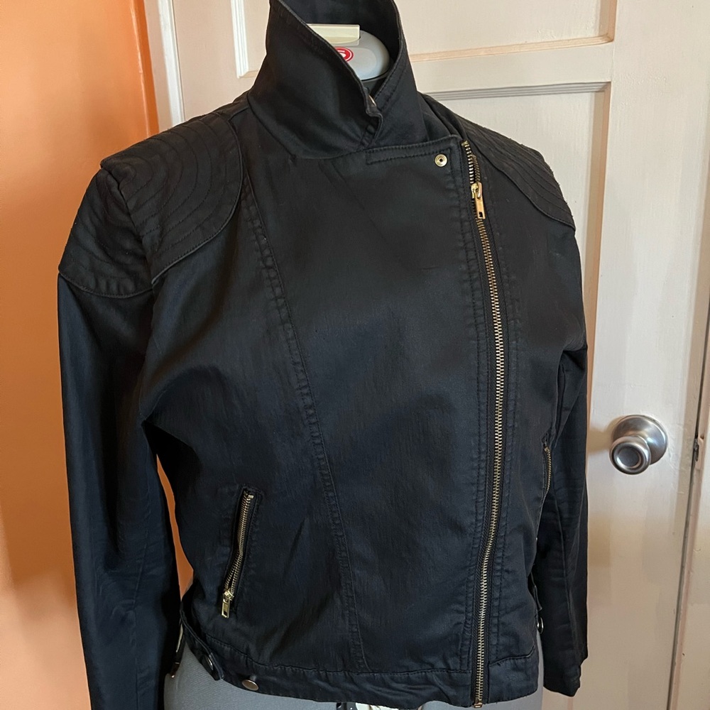 H&M Black Zip Waxed Denim Jacket for Women